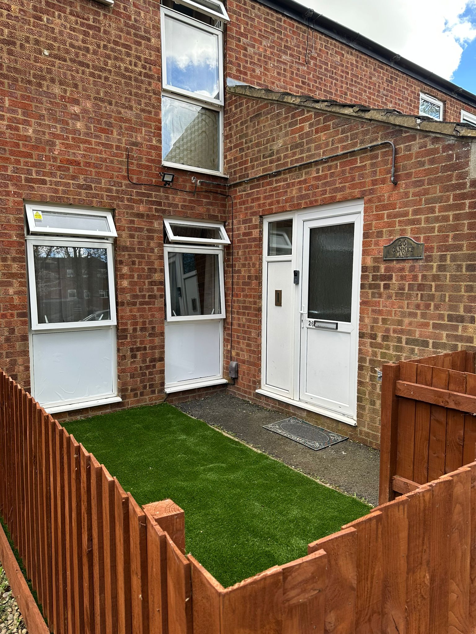 Gannett House — a three-bedroom terrace supported accommodation property in Wellingborough